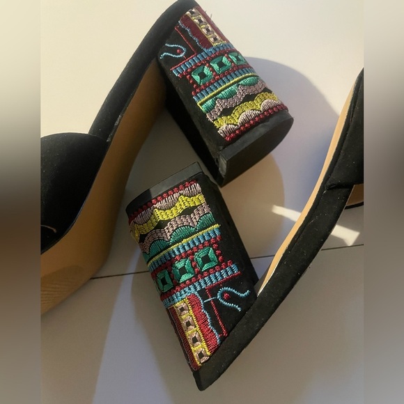 Eloquii Black Mules Size 8 Medium with Decorative Embroidered Block Heels NWOT - Picture 12 of 12